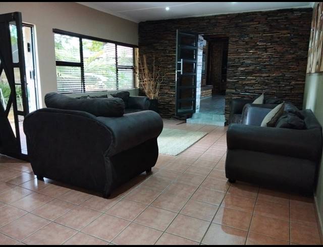 3 BEDROOM HOUSE FOR SALE IN PROTEA PARK